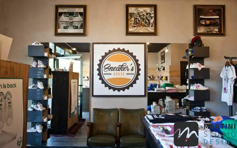 Negozio “Sneakers House” Bientina (PI) – foto 2
